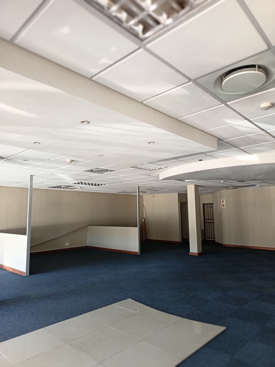 To Let commercial Property for Rent in Bo Oakdale Western Cape
